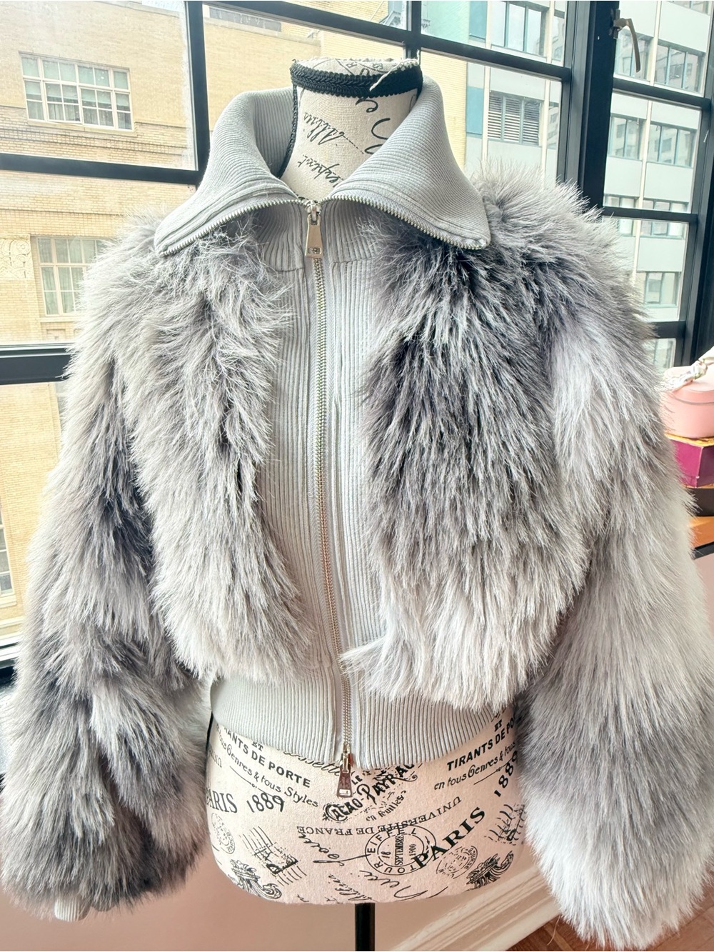 Silence + Noise Shaggy Faux Fur Cropped Bomber Jacket Y2K Indie Sleaze S
